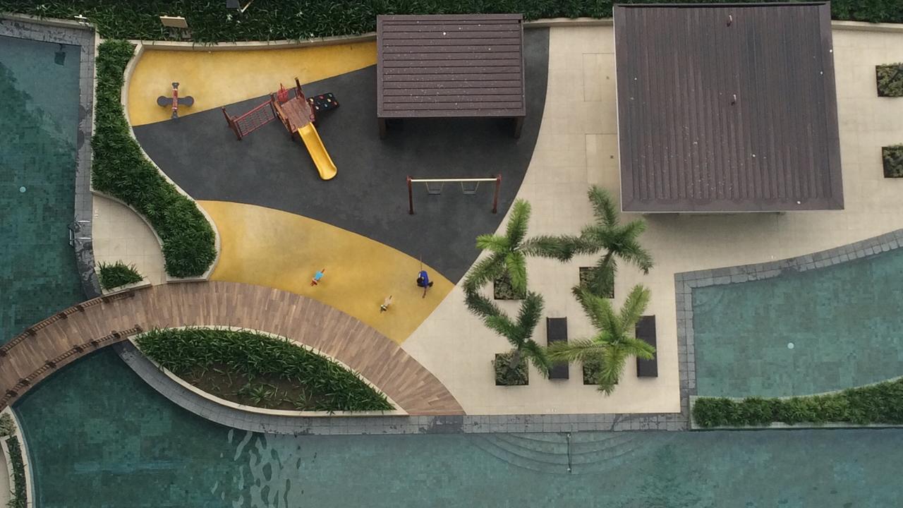 Seabreeze Residences At Breeze Residences Пасай Екстериор снимка